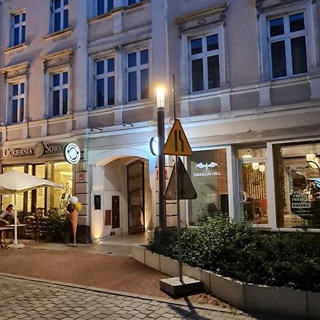 Rezydencja Marzec Гнезно Экстерьер фото